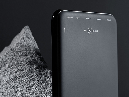 Внешний аккумулятор NEO NS240B Quick, 24000mAh Внешний аккумулятор NEO NS240B Quick, 24000mAh