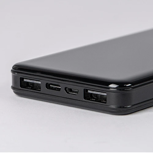 Универсальный аккумулятор Sleek 10 (10000 мАч), черный, 14х6.8х1,5 см